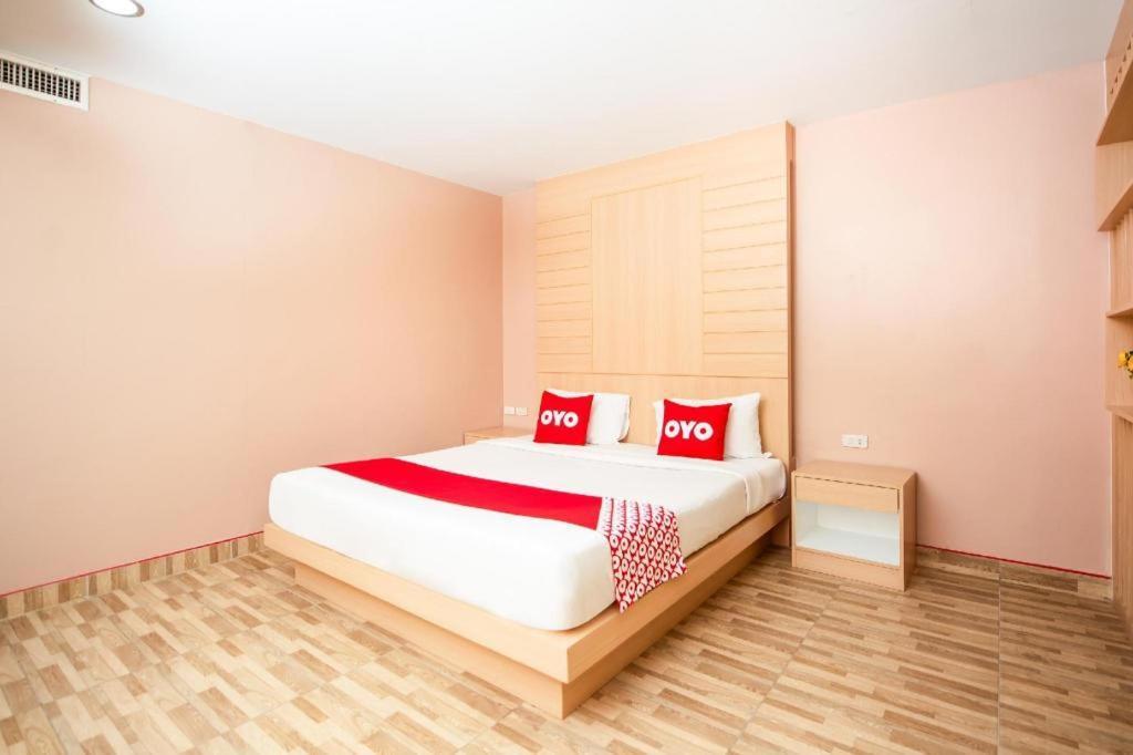 Hotel Oyo 343 Wanna Marine Patong Zewnętrze zdjęcie