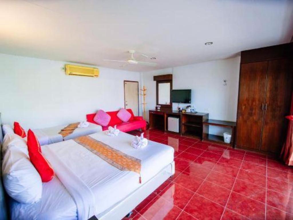 Hotel Oyo 343 Wanna Marine Patong Zewnętrze zdjęcie