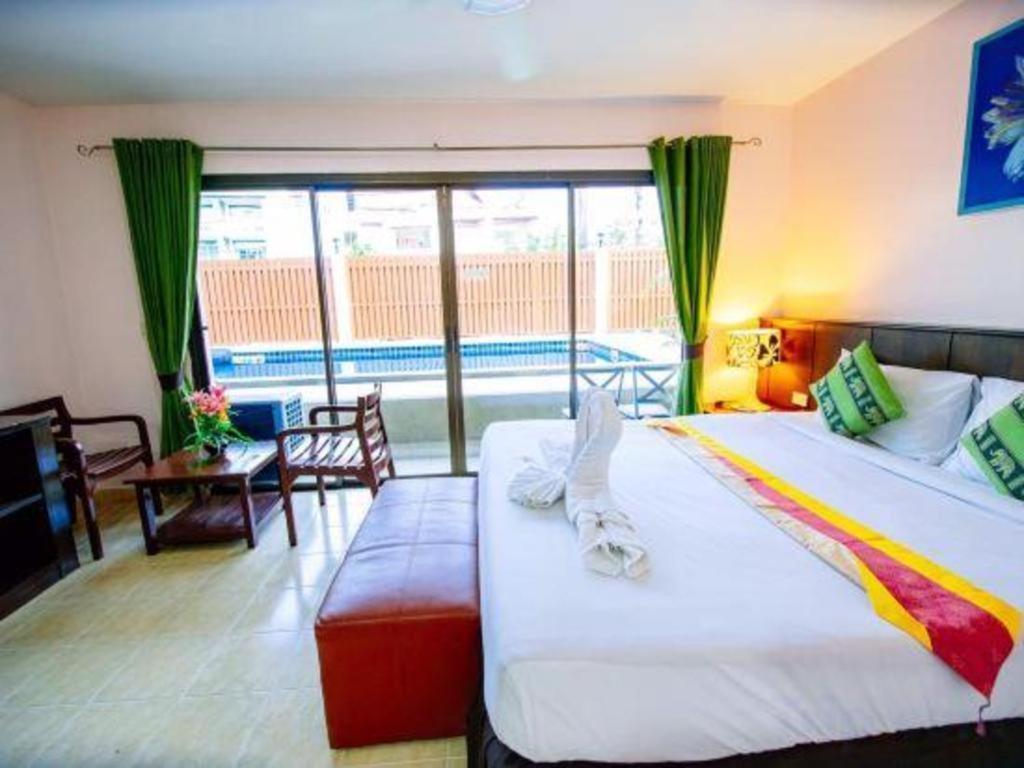 Hotel Oyo 343 Wanna Marine Patong Zewnętrze zdjęcie
