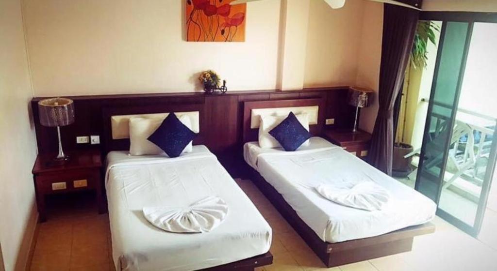 Hotel Oyo 343 Wanna Marine Patong Zewnętrze zdjęcie